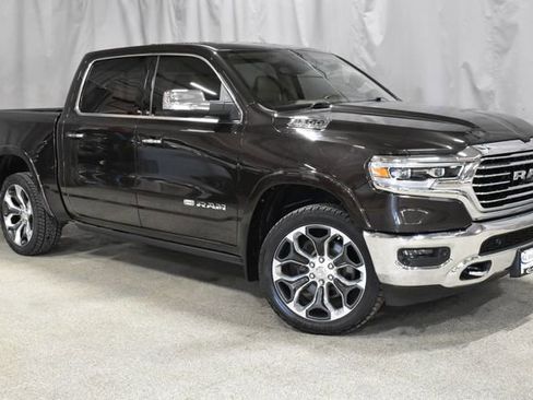 Used 2019 RAM 1500 Laramie Longhorn image 3
