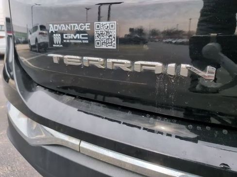 Certified 2023 GMC Terrain SLT AWD/4WD image 7