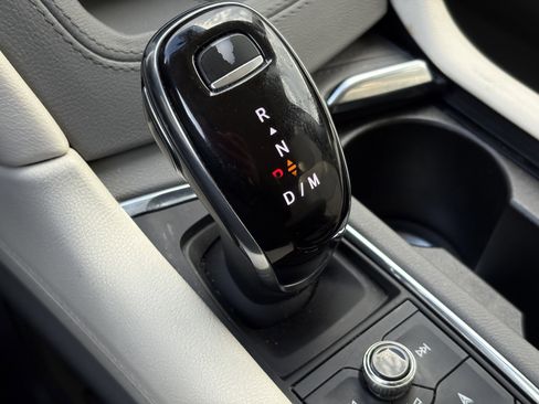 Used 2020 Cadillac XT6 Premium Luxury image 25