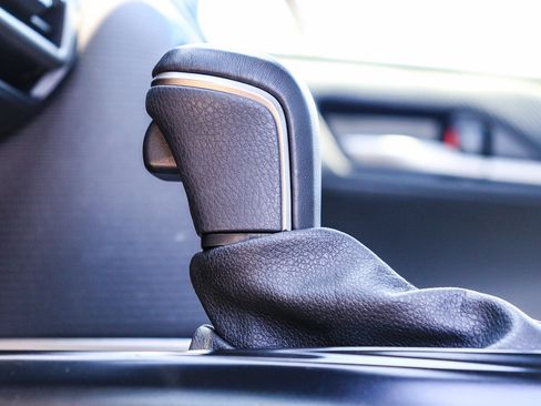 Certified 2025 Toyota Camry SE FWD image 21