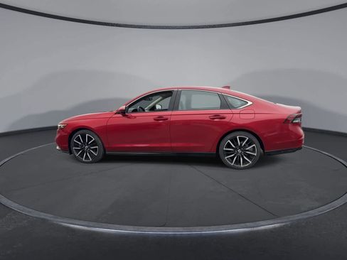 Used 2023 Honda Accord Touring image 5