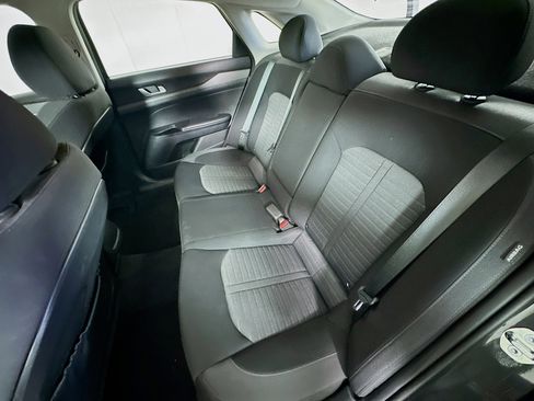 Used 2025 Kia K5 LXS image 25