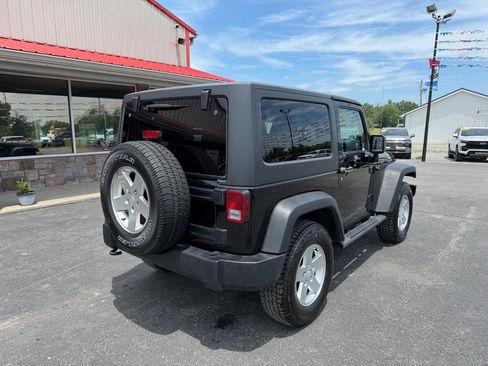 Used 2012 Jeep Wrangler Sport AWD/4WD image 4