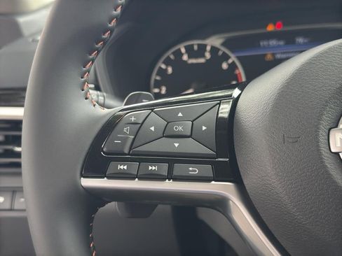 New 2025 Nissan Altima 2.5 SR w/ SR Premium Package image 18