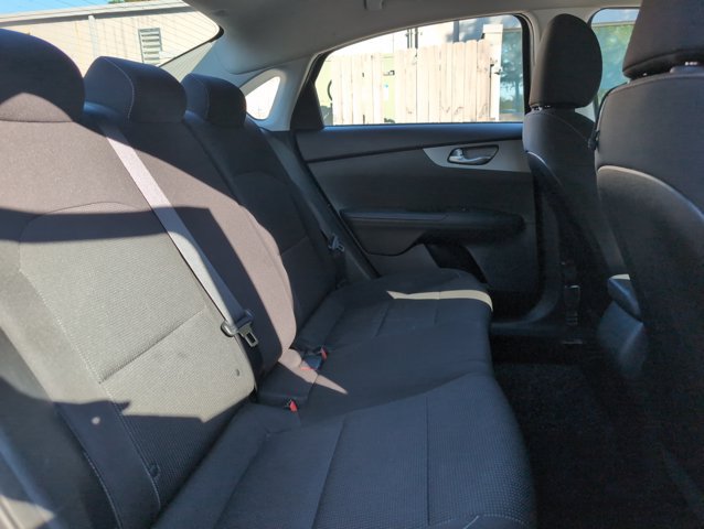 Used 2019 Kia Forte LXS FWD image 25