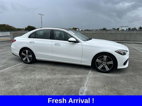 Used 2025 Mercedes-Benz C 300 C 300 image 17