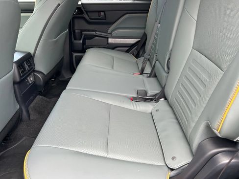 Certified 2025 Toyota 4Runner Trailhunter AWD/4WD image 16