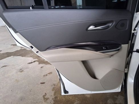 Used 2023 Cadillac XT4 Luxury image 15