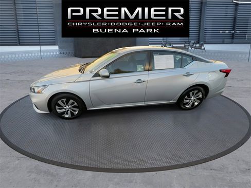 Used 2021 Nissan Altima 2.5 S image 5