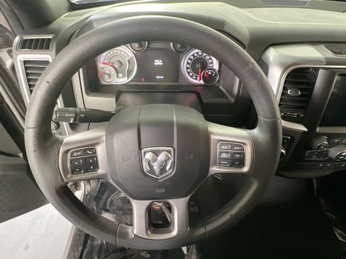 Used 2022 RAM 1500 Classic Warlock w/ Electronics Group image 11