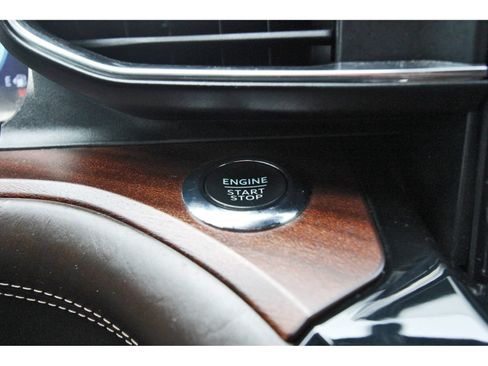 Used 2023 Ford Explorer King Ranch w/ Technology Package AWD/4WD image 21