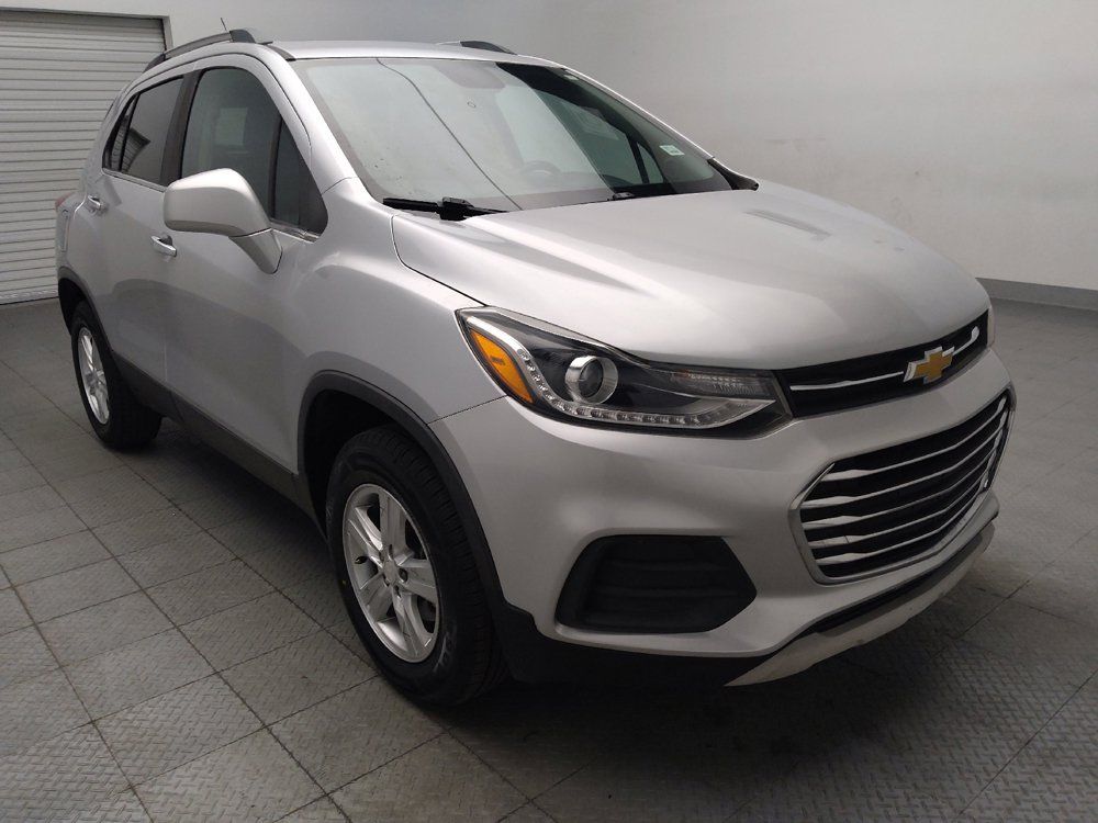 Used 2017 Chevrolet Trax LT w/ Sun & Sound Package AWD/4WD image 13