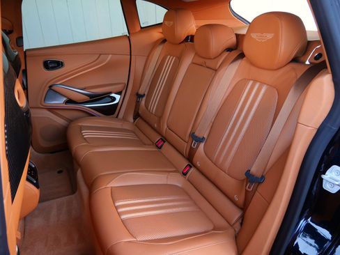 Used 2026 Aston Martin DBX 707 AWD/4WD image 22
