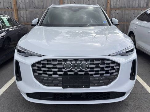 Used 2025 Audi Q5 Premium Plus AWD/4WD image 12