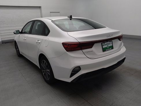 Used 2022 Kia Forte LXS FWD image 5