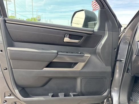 Used 2025 Toyota Tundra SR5 AWD/4WD image 26