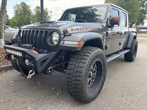 Used 2021 Jeep Gladiator Mojave w/ LED Lighting Group AWD/4WD image 5