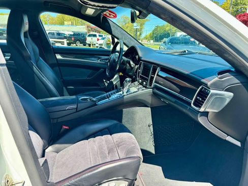 Used 2015 Porsche Panamera GTS AWD/4WD image 13