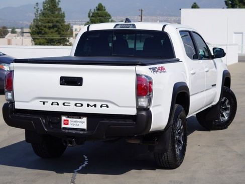 Used 2023 Toyota Tacoma TRD Off-Road w/ Black Out Package (TMS) image 7