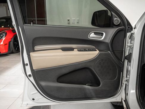 Used 2019 Dodge Durango SXT AWD/4WD image 15