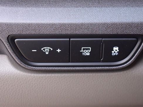 New 2026 Kia Carnival EX image 23