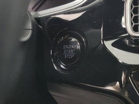 Certified 2025 Honda Civic Sport image 30