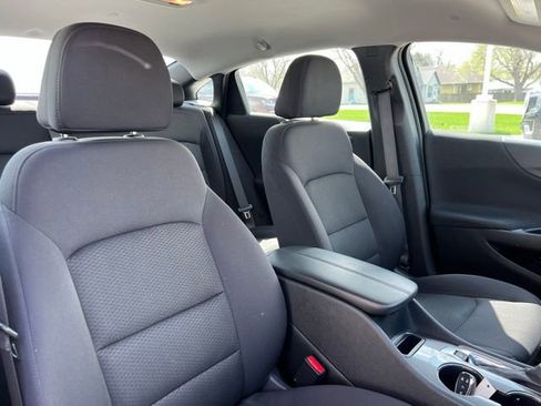 Used 2022 Chevrolet Malibu LT image 10