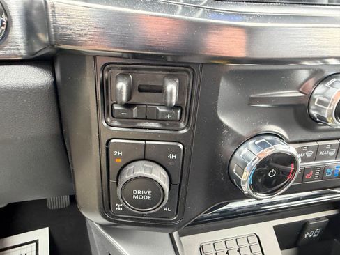 New 2026 Ford F350 Lariat w/ Black Appearance Package AWD/4WD image 27