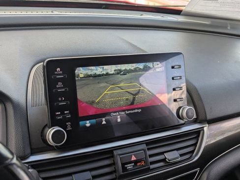 Used 2021 Honda Accord Sport image 27