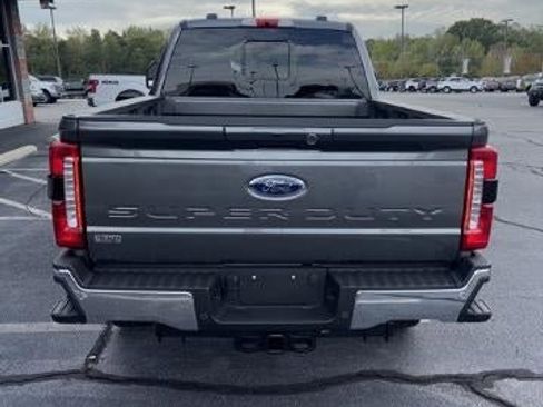 New 2026 Ford F250 XLT w/ XLT Premium Package image 7