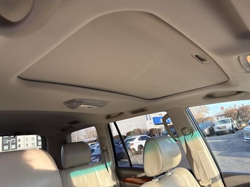 Used 2005 Lexus GX 470 image 19