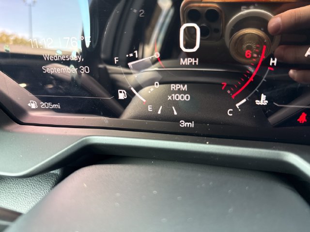 New 2027 GMC Acadia Elevation w/ Elevation Premium Package FWD image 19