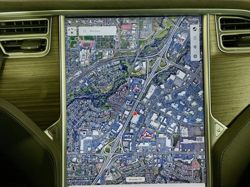 Used 2017 Tesla Model S 75 image 19