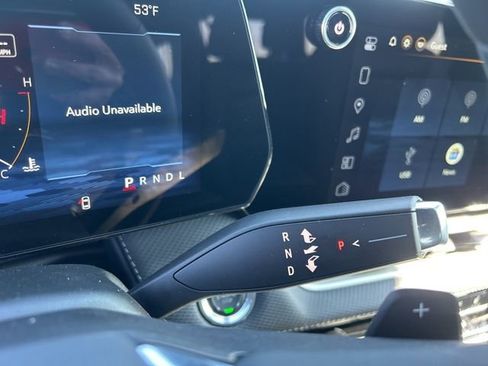 New 2026 Chevrolet Equinox LT w/ Safety and Technology Package FWD image 26