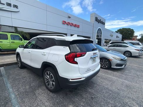 Used 2021 GMC Terrain SLT AWD/4WD image 13