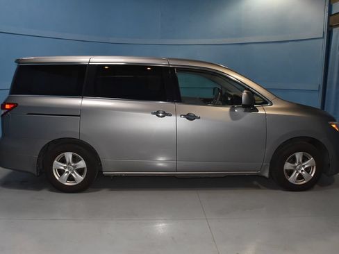 Used 2012 Nissan Quest SV w/ Protection Pkg FWD image 19