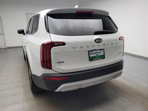 Used 2020 Kia Telluride LX AWD/4WD image 6