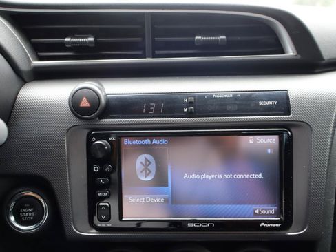Used 2016 Scion tC FWD image 21