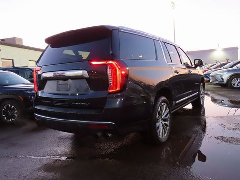 Used 2021 GMC Yukon XL Denali w/ Denali Ultimate Package image 6