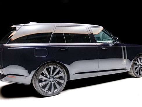 Used 2024 Land Rover Range Rover SV image 27