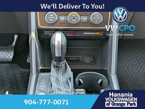 Certified 2023 Volkswagen Atlas SE w/ Black Wheel Package FWD image 17