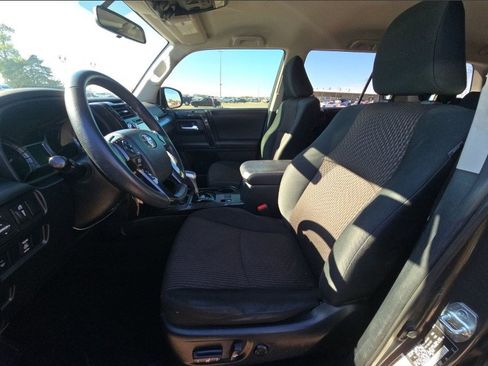 Used 2019 Toyota 4Runner TRD Off-Road image 24