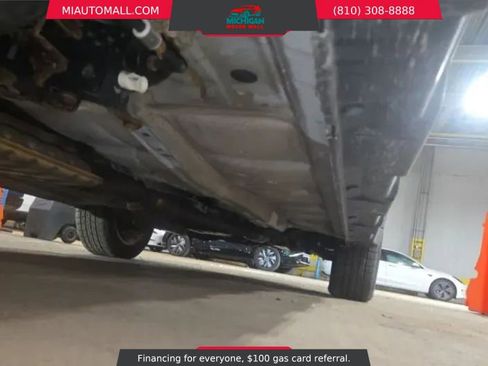 Used 2010 Subaru Outback 2.5i Premium image 13