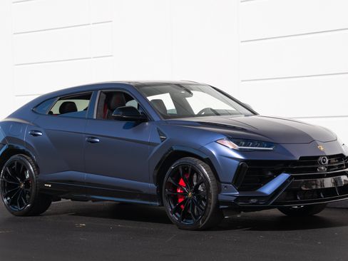 Used 2024 Lamborghini Urus S AWD/4WD image 4