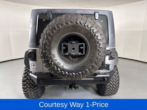 Used 2017 Jeep Wrangler Unlimited Sport w/ Quick Order Package 24S AWD/4WD image 10