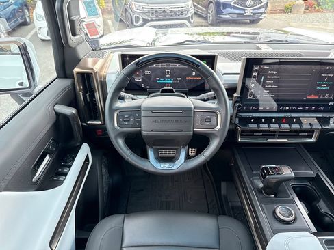 Used 2022 GMC Hummer EV Edition 1 w/ LPO, Illumination Package AWD/4WD image 17