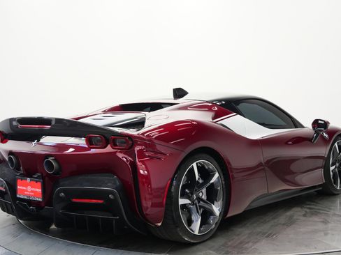 Used 2021 Ferrari SF90 Stradale image 9