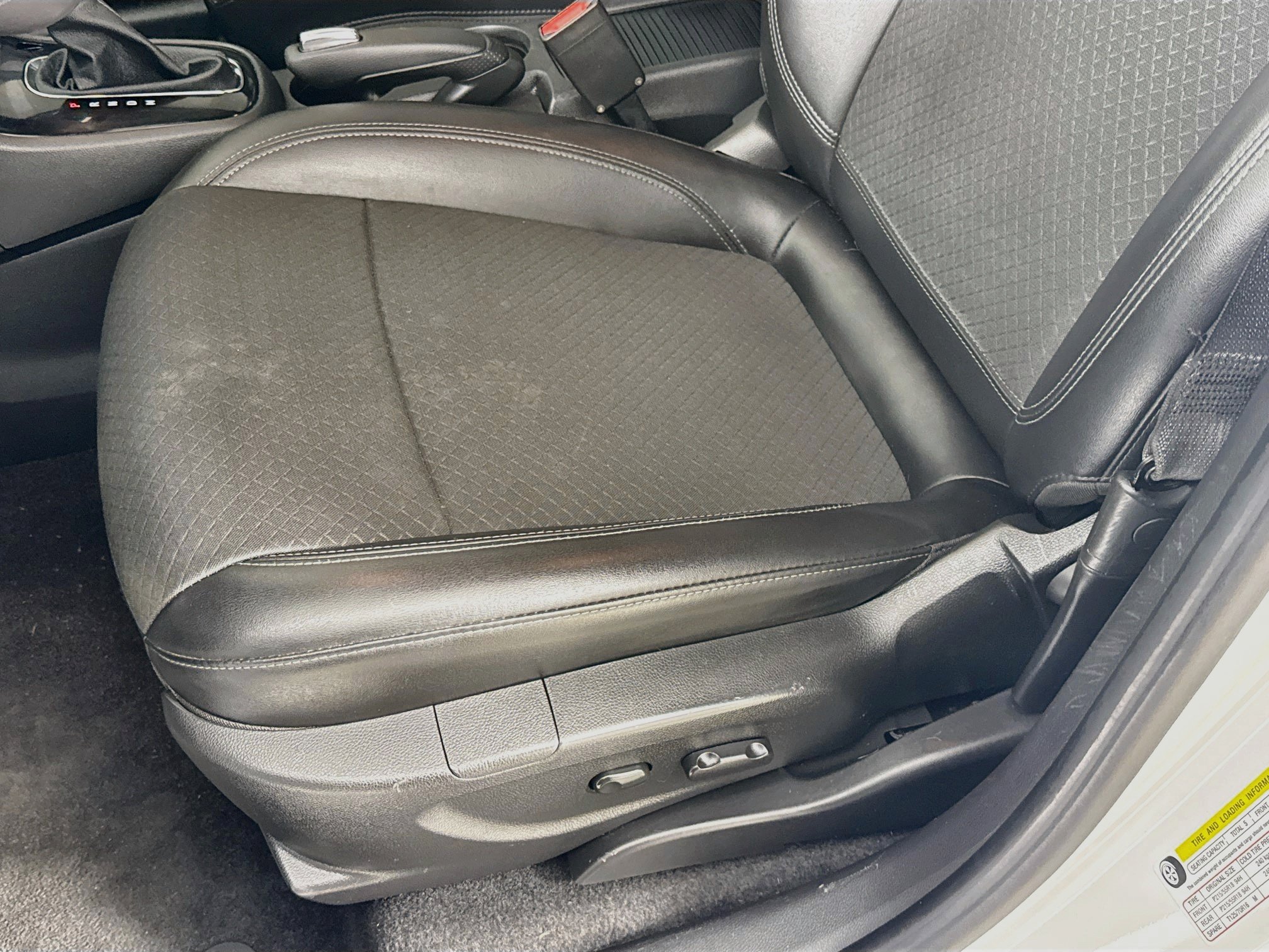 Used 2019 Buick Encore Preferred FWD image 21