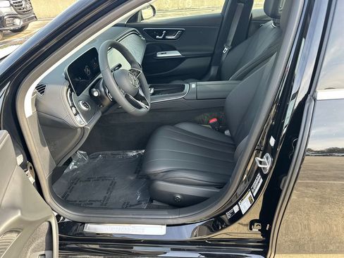 New 2026 Mercedes-Benz E 350 4MATIC Sedan image 9