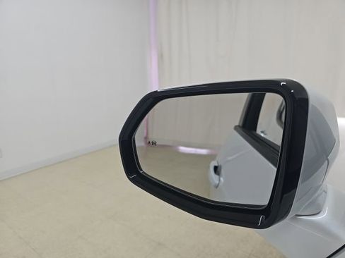 Used 2024 Chevrolet Blazer LT w/ Convenience Package image 14